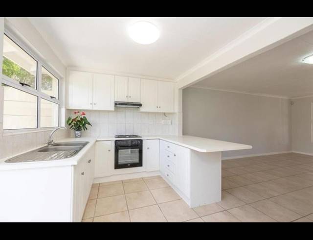 3 BEDROOM HOUSE FOR SALE IN WELLWAY PARK EAST